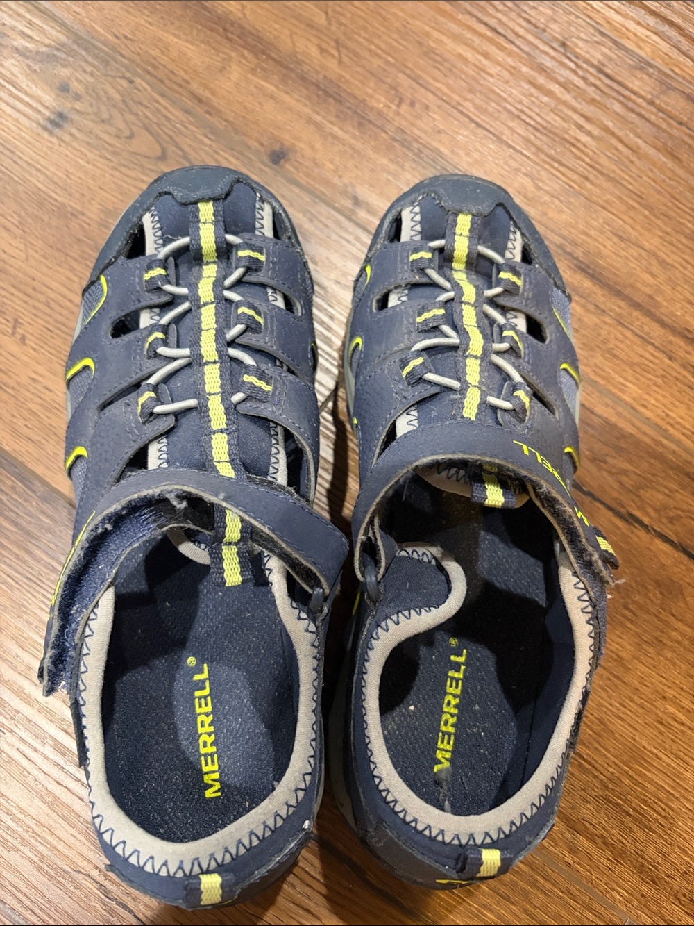 Merrell Kids Navy and Yellow Closed-Toe Outdoor Sandals